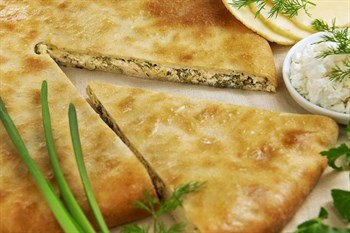 С сыром и зеленым луком, 500 гр. Осетинский пирог "Хъадынзджын" - фото 4437